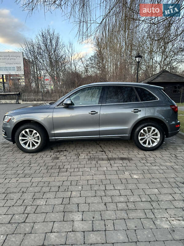 Позашляховик / Кросовер Audi Q5 2013 в Івано-Франківську