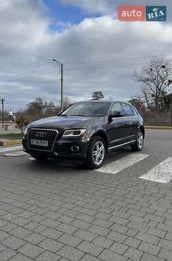 Позашляховик / Кросовер Audi Q5 2016 в Івано-Франківську