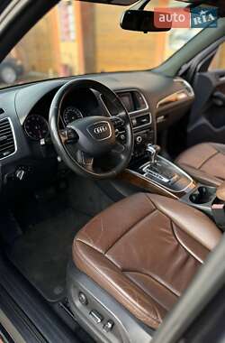 Внедорожник / Кроссовер Audi Q5 2012 в Виноградове