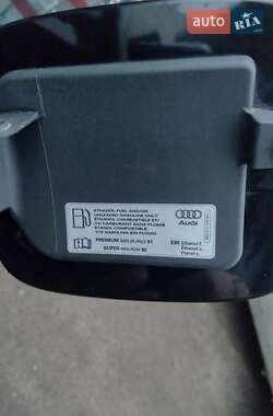 Позашляховик / Кросовер Audi Q5 2012 в 