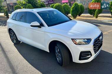 Позашляховик / Кросовер Audi Q5 2021 в Одесі