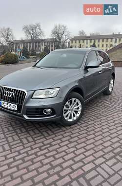 Внедорожник / Кроссовер Audi Q5 2015 в 
