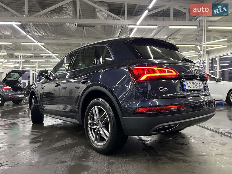 Внедорожник / Кроссовер Audi Q5 2018 в Луцке