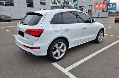 Внедорожник / Кроссовер Audi Q5 2015 в 