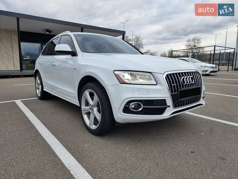 Внедорожник / Кроссовер Audi Q5 2015 в Киеве
