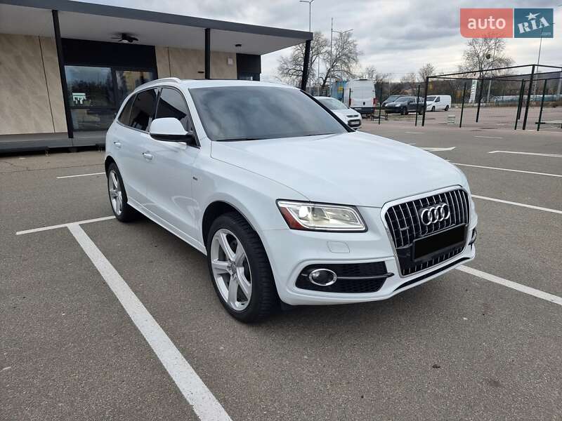 Внедорожник / Кроссовер Audi Q5 2015 в Киеве
