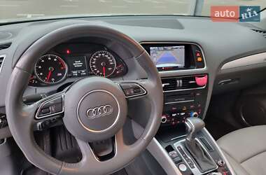 Внедорожник / Кроссовер Audi Q5 2015 в 