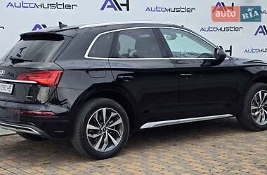 Позашляховик / Кросовер Audi Q5 2021 в 