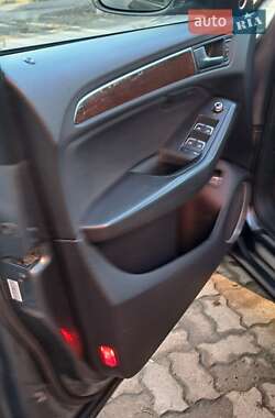 Внедорожник / Кроссовер Audi Q5 2015 в 
