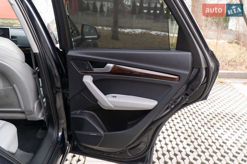 Внедорожник / Кроссовер Audi Q5 2018 в Самборе фото 44 Внедорожник / Кроссовер Audi Q5 2018 в Самборе