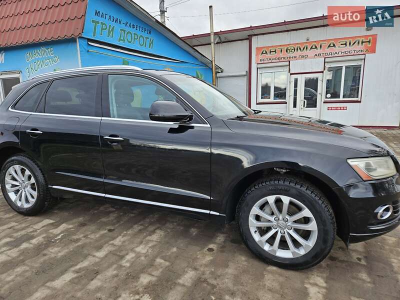 Внедорожник / Кроссовер Audi Q5 2015 в Теофиполе