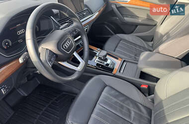 Внедорожник / Кроссовер Audi Q5 2021 в Луцке