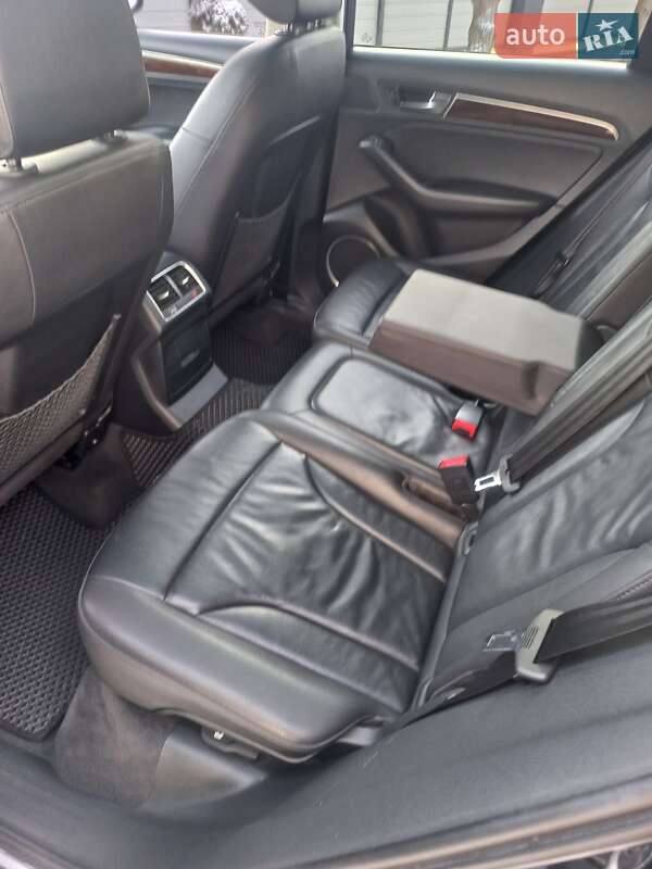 Позашляховик / Кросовер Audi Q5 2015 в Львові фото 8 Позашляховик / Кросовер Audi Q5 2015 в Львові