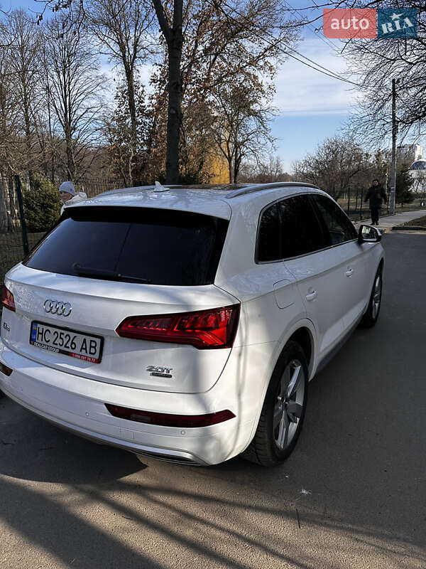 Внедорожник / Кроссовер Audi Q5 2018 в Львове