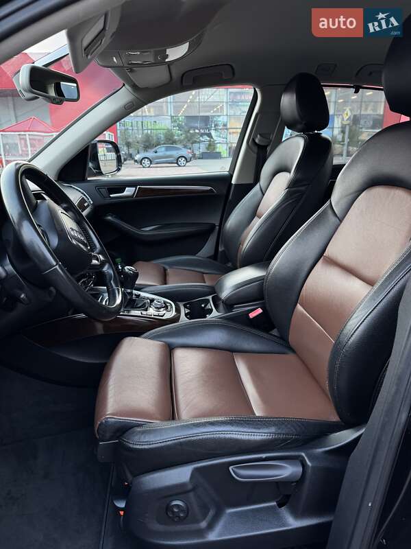 Внедорожник / Кроссовер Audi Q5 2012 в Львове