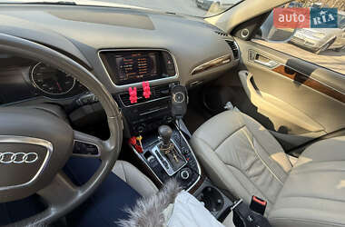 Позашляховик / Кросовер Audi Q5 2011 в Львові