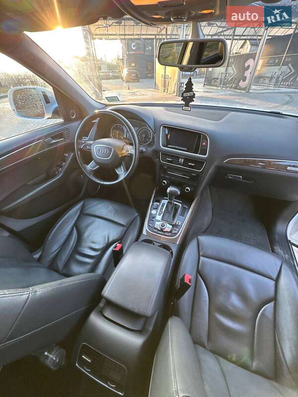 Внедорожник / Кроссовер Audi Q5 2016 в Львове