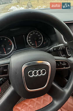 Внедорожник / Кроссовер Audi Q5 2011 в 