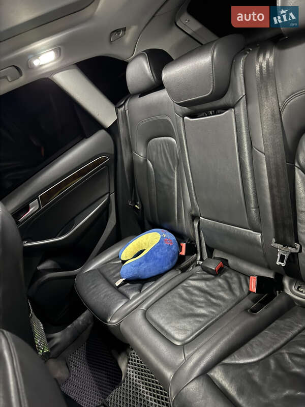 Внедорожник / Кроссовер Audi Q5 2014 в Александрие