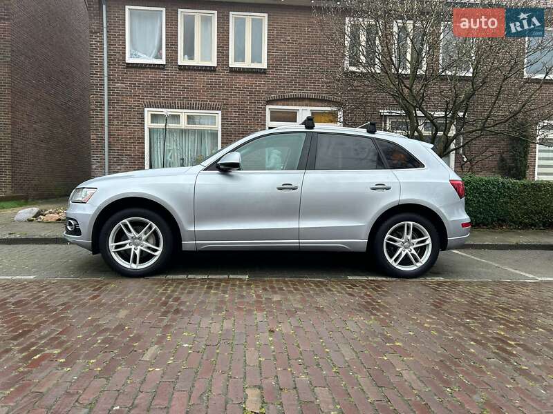 Внедорожник / Кроссовер Audi Q5 2015 в Киеве