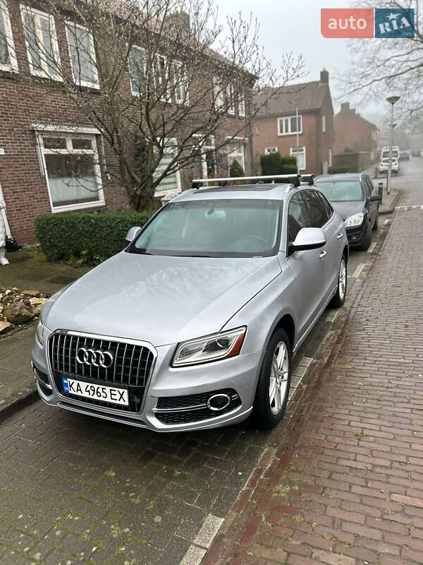 Внедорожник / Кроссовер Audi Q5 2015 в 