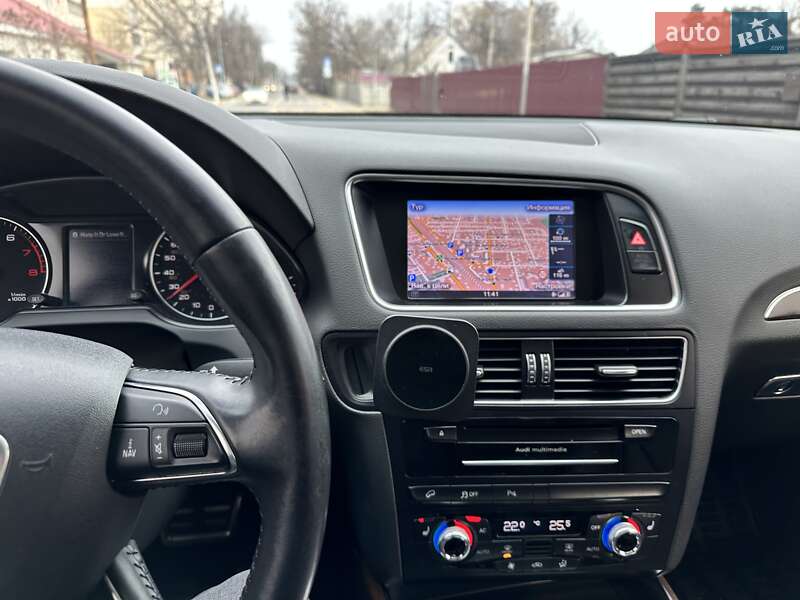 Позашляховик / Кросовер Audi Q5 2013 в Ірпені