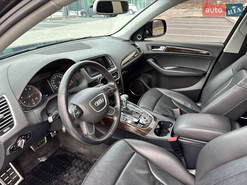 Позашляховик / Кросовер Audi Q5 2013 в Ірпені