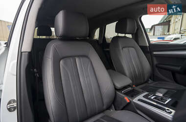 Внедорожник / Кроссовер Audi Q5 2021 в 