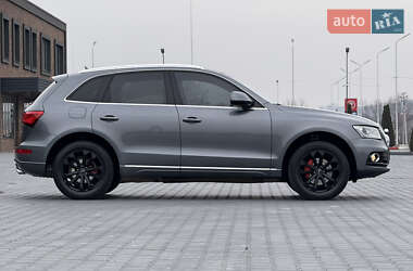 Внедорожник / Кроссовер Audi Q5 2015 в 