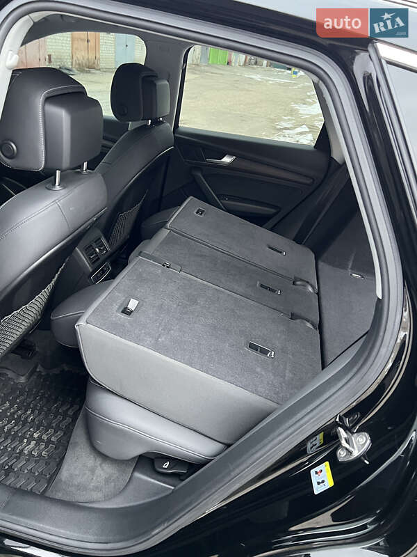 Позашляховик / Кросовер Audi Q5 2021 в Харкові