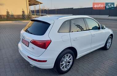 Позашляховик / Кросовер Audi Q5 2011 в Луцьку