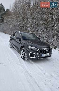 Внедорожник / Кроссовер Audi Q5 2021 в Прилуках