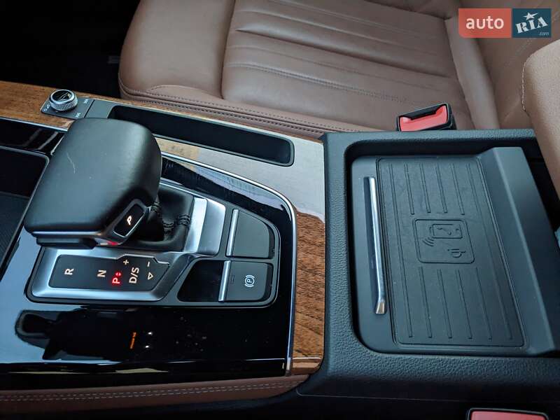 Внедорожник / Кроссовер Audi Q5 2021 в Одессе
