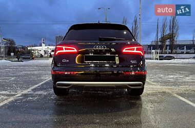 Внедорожник / Кроссовер Audi Q5 2018 в 