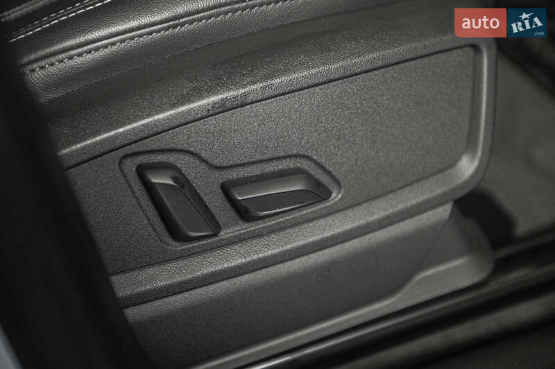 Внедорожник / Кроссовер Audi Q5 2021 в Одессе