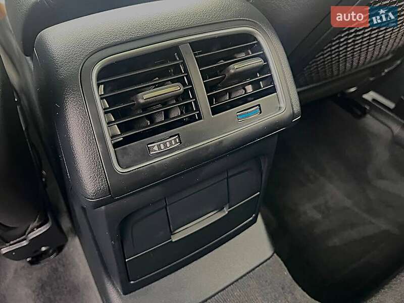 Внедорожник / Кроссовер Audi Q5 2016 в Львове