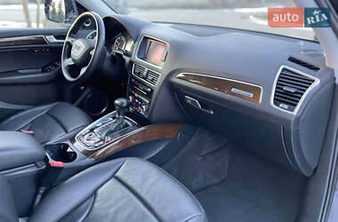 Внедорожник / Кроссовер Audi Q5 2013 в Луцке