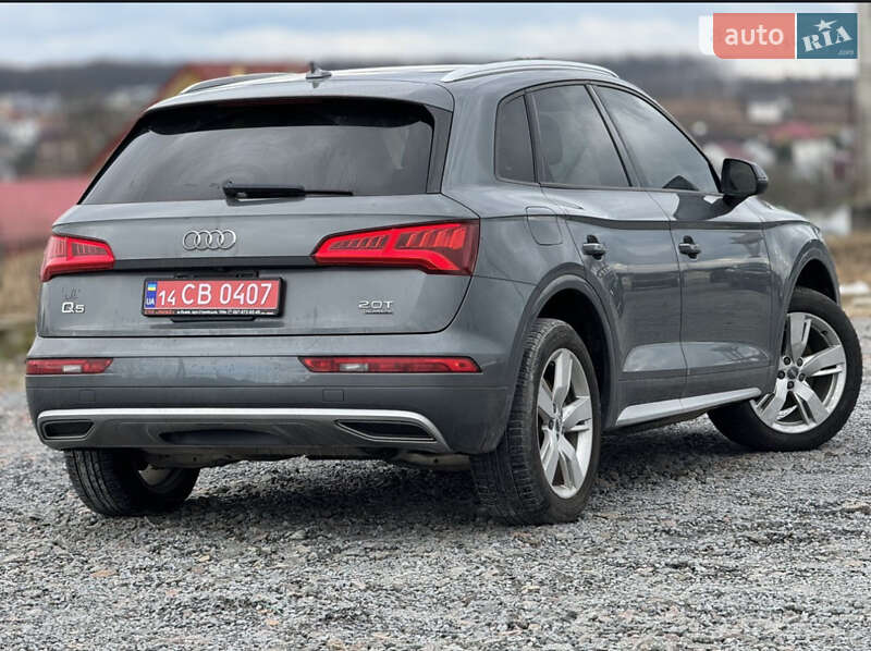 Внедорожник / Кроссовер Audi Q5 2017 в Львове