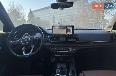 Внедорожник / Кроссовер Audi Q5 2023 в 