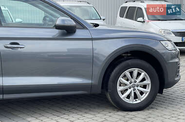 Внедорожник / Кроссовер Audi Q5 2019 в 