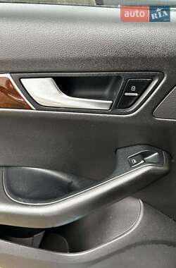 Внедорожник / Кроссовер Audi Q5 2012 в 