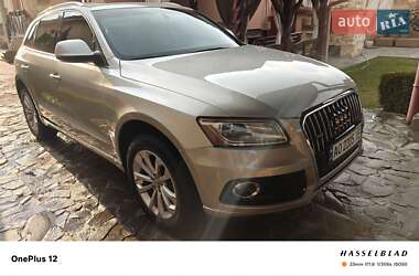 Позашляховик / Кросовер Audi Q5 2014 в Буштино