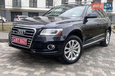 Позашляховик / Кросовер Audi Q5 2015 в 