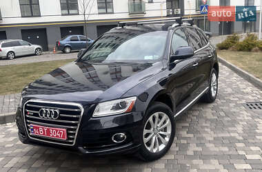 Позашляховик / Кросовер Audi Q5 2015 в 