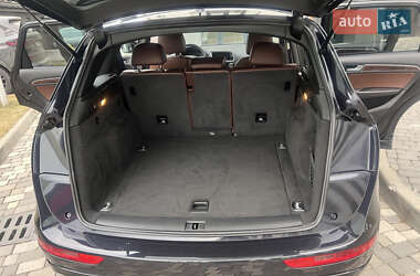 Позашляховик / Кросовер Audi Q5 2015 в 