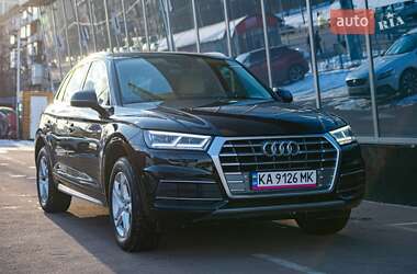 Позашляховик / Кросовер Audi Q5 2019 в Києві