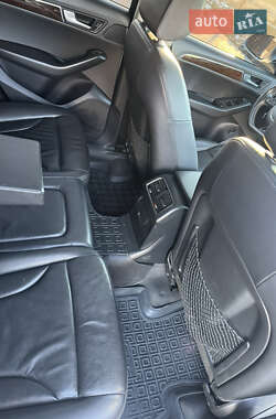 Внедорожник / Кроссовер Audi Q5 2011 в 
