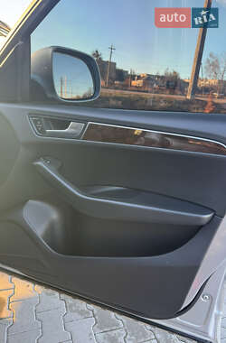 Внедорожник / Кроссовер Audi Q5 2011 в 