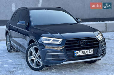 Позашляховик / Кросовер Audi Q5 2019 в Кам'янському