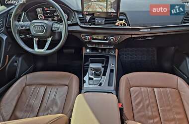Внедорожник / Кроссовер Audi Q5 2022 в 